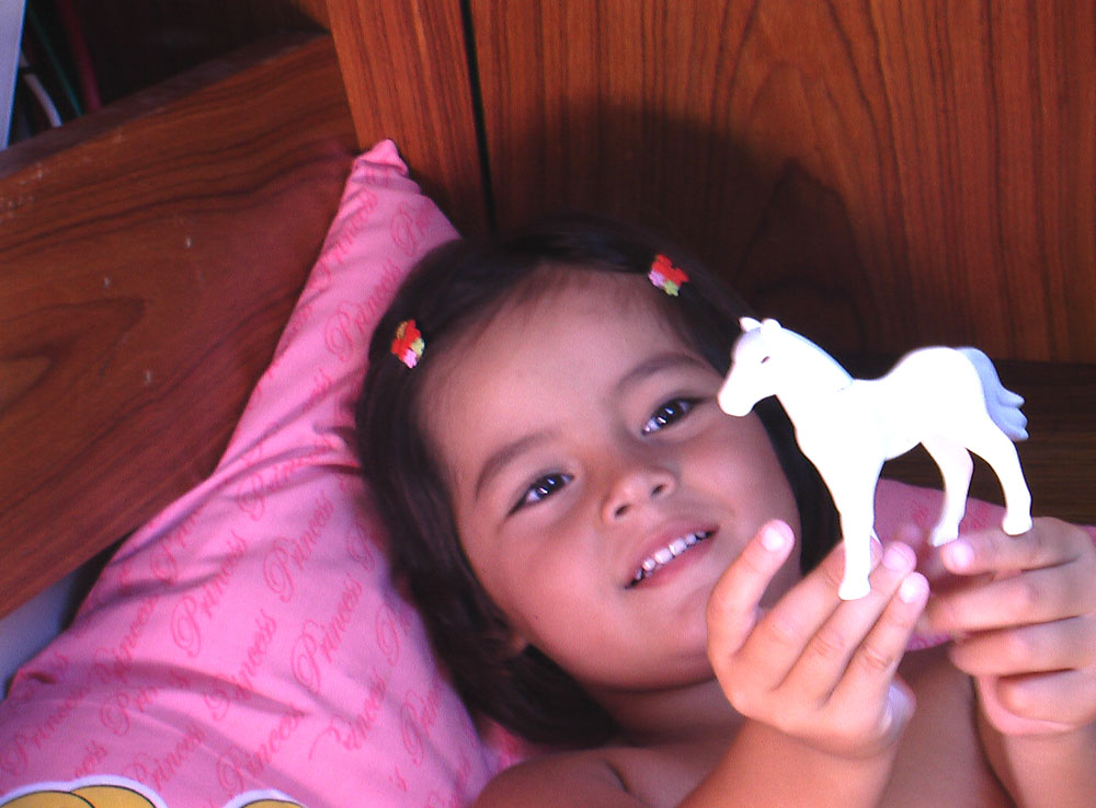 Carmen et son cheval blanc
