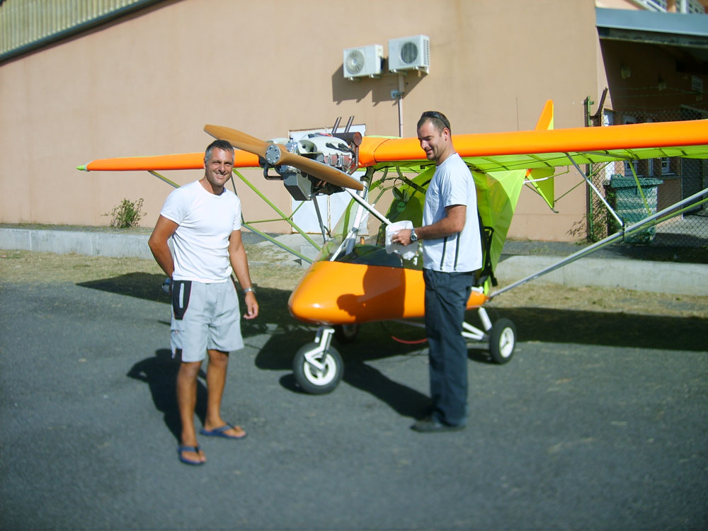 Franck et le pilote ULM