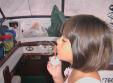 Carmen fait des bulles