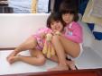 Calin entre Carmen et Julie